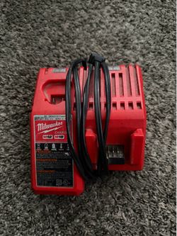 Milwaukee  m12 and m18 charger