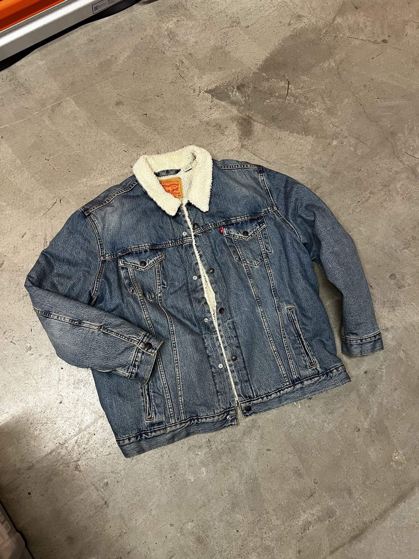 Men’s Levi’s Sherpa Lined Trucker Jacket 3XL