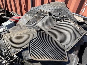 2011-2018 Volkswagen Jetta Weather Floor Mats