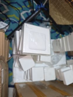 Macbook
Genuince
AC Charger 87 Watts for   A707/A1990/A1708/A1706, 2017-2019