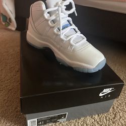 Retro 11 Jordan Legend Blue NEW Never worn 