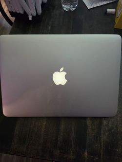 Apple MacBook Pro 13" Retina Display – Great Condition