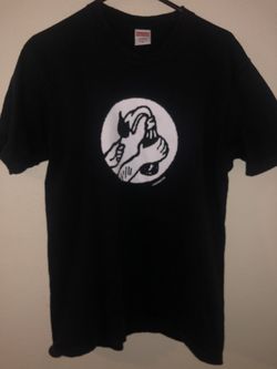 Supreme tee