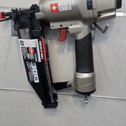 NEW PORTER CABLE 16G PNEUMATIC FINISH NAILER 60$