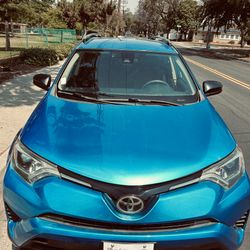 2017 Toyota Rav4 59,250 original miles