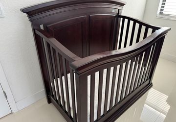 Crib With Toddler Rail