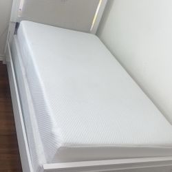 Twin Bed 