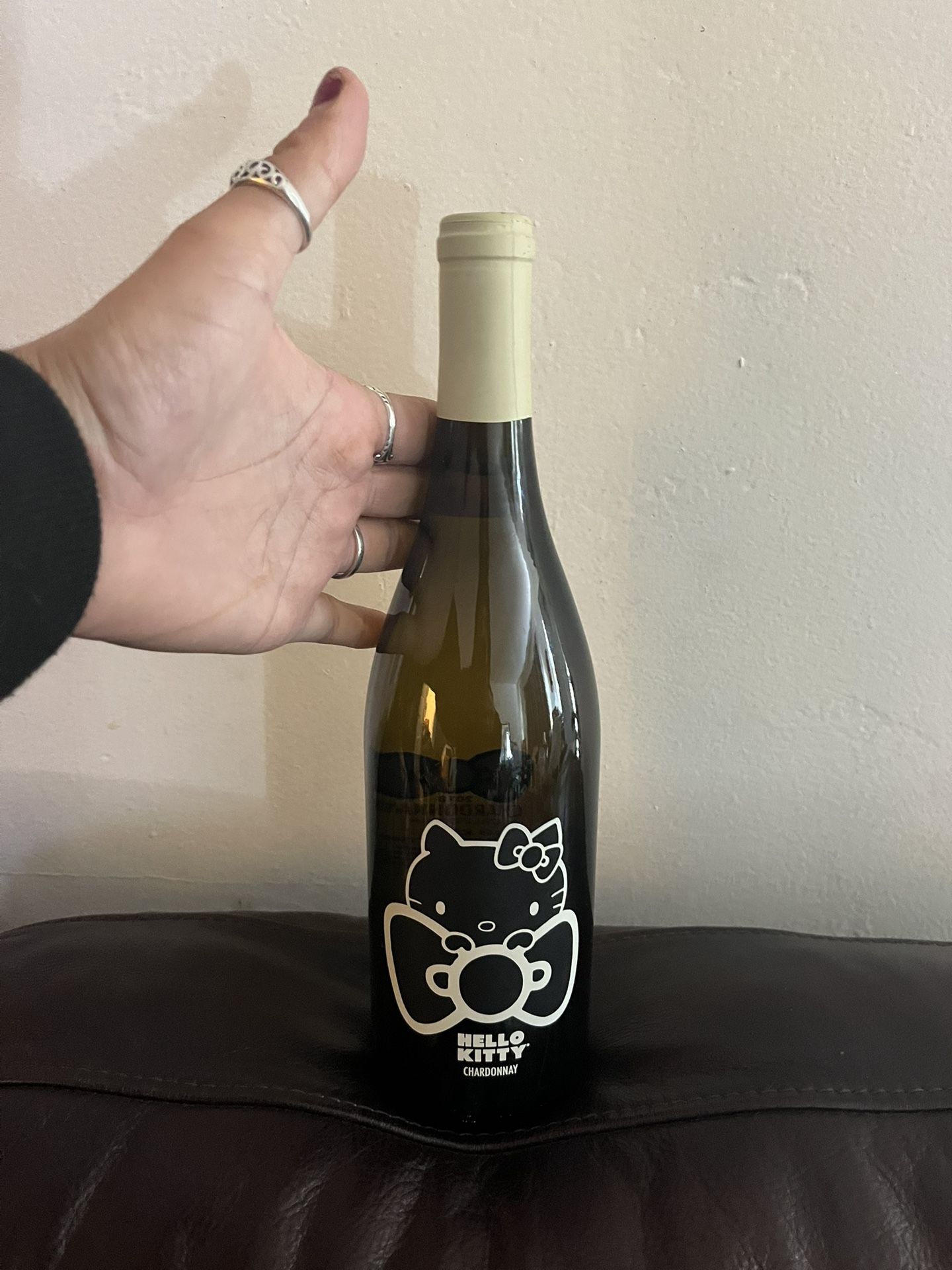 HELLO KITTY CHARDONNAY 750ml