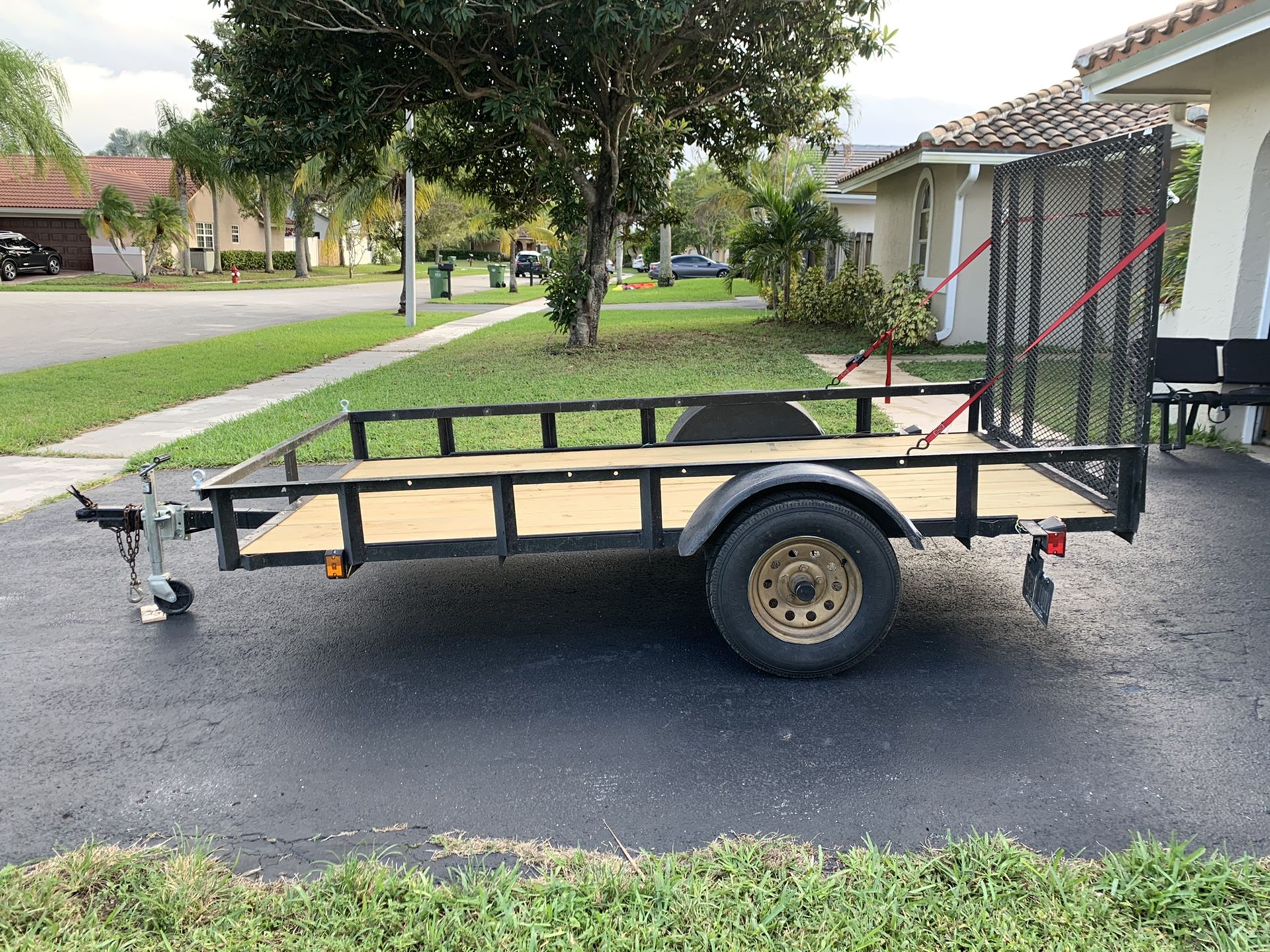 Utility trailer