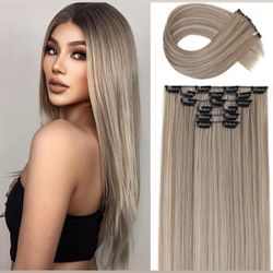 Ash Blond / White Brown 24in 6pc Extentions $35
