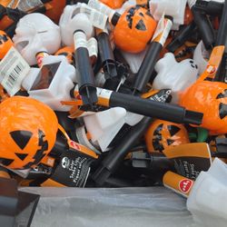 Yard Sale $1 & Up All Week.. Halloween Decor Etc