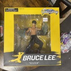 Bruce Lee!!