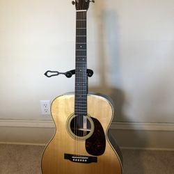 Martin 000-28 Acoustic Guitar