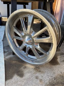 Wheel Rim – Chrome Finish