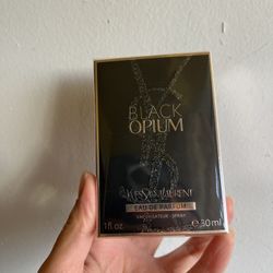 Yves Saint Laurent YSL Black Opium Women Perfume 1 Oz 30 ML Eau de Parfum EDP 