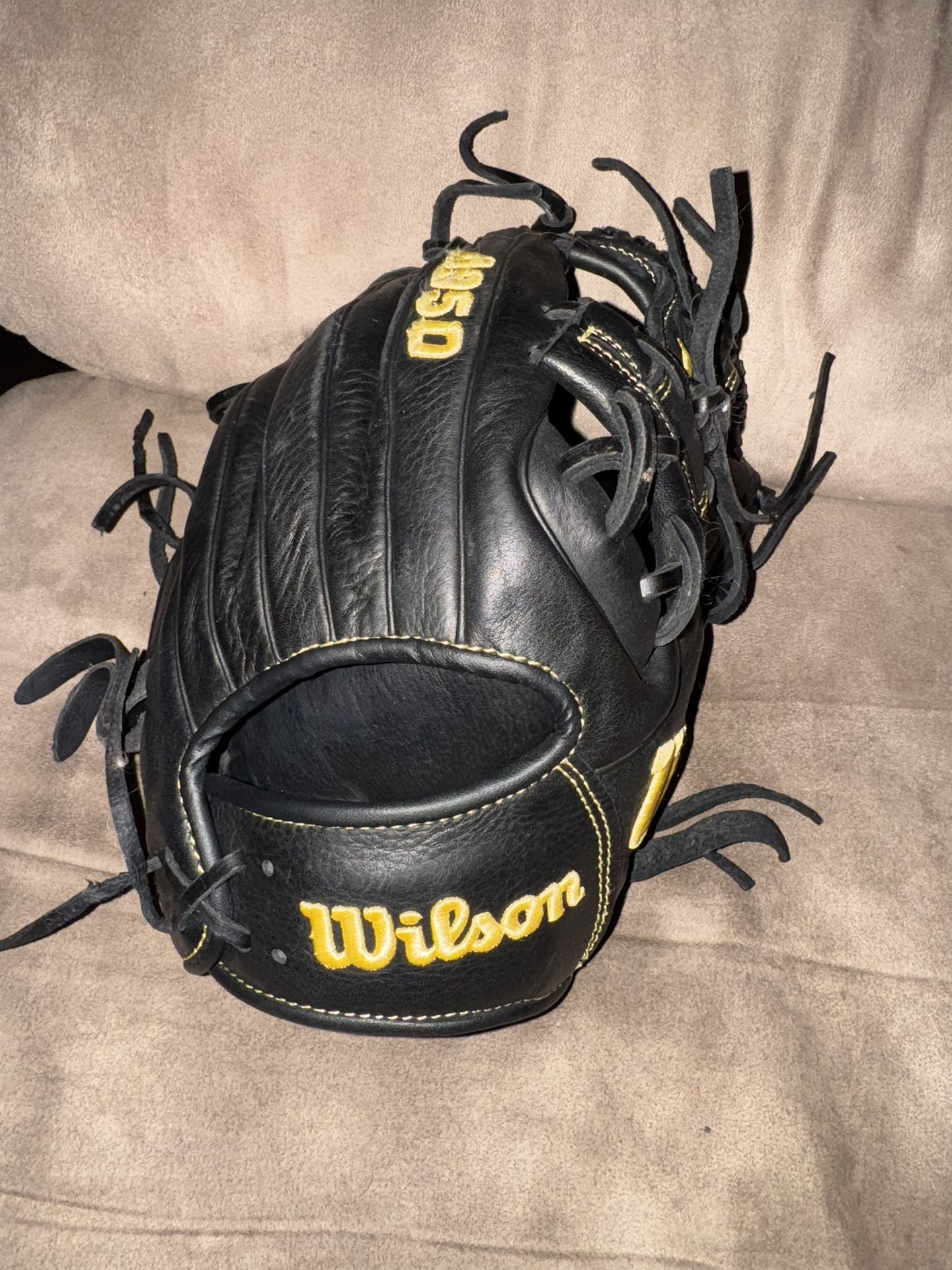 Baseball Glove (Wilson Black and Yellow) 11 1/2