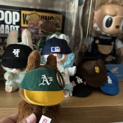 Fitted Hats for Labubu Pendant 