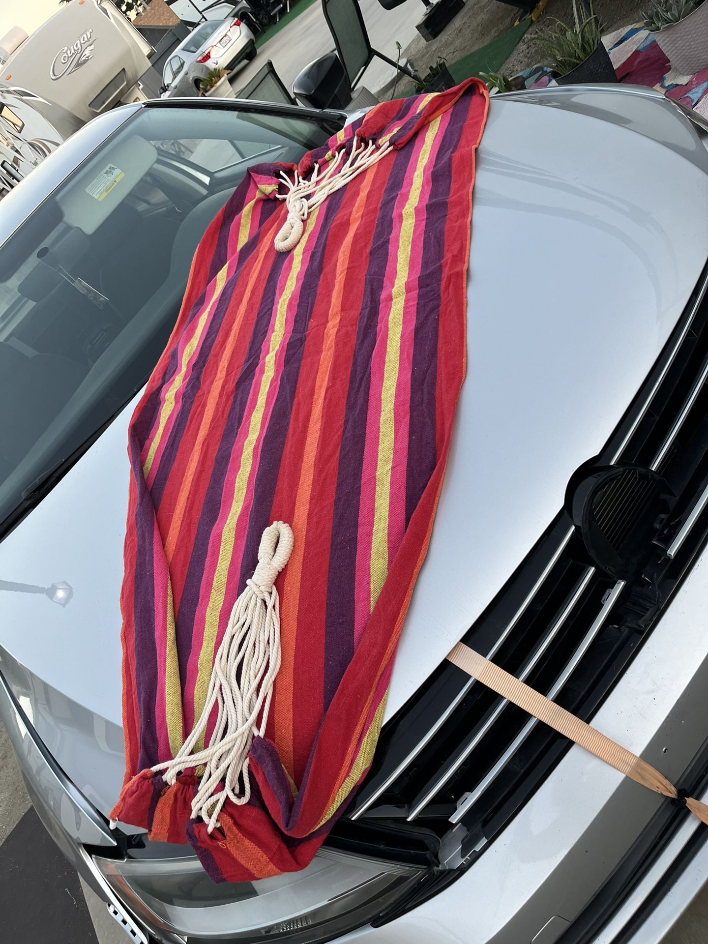 Hammock That Will Hang On Poles Or On Trees