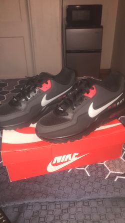 Nike Air Max LTD Sneakers Black Red