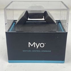 New Thalmic Labs MYO D5  Black Standard Micro-USB Gesture Control Armband Sealed