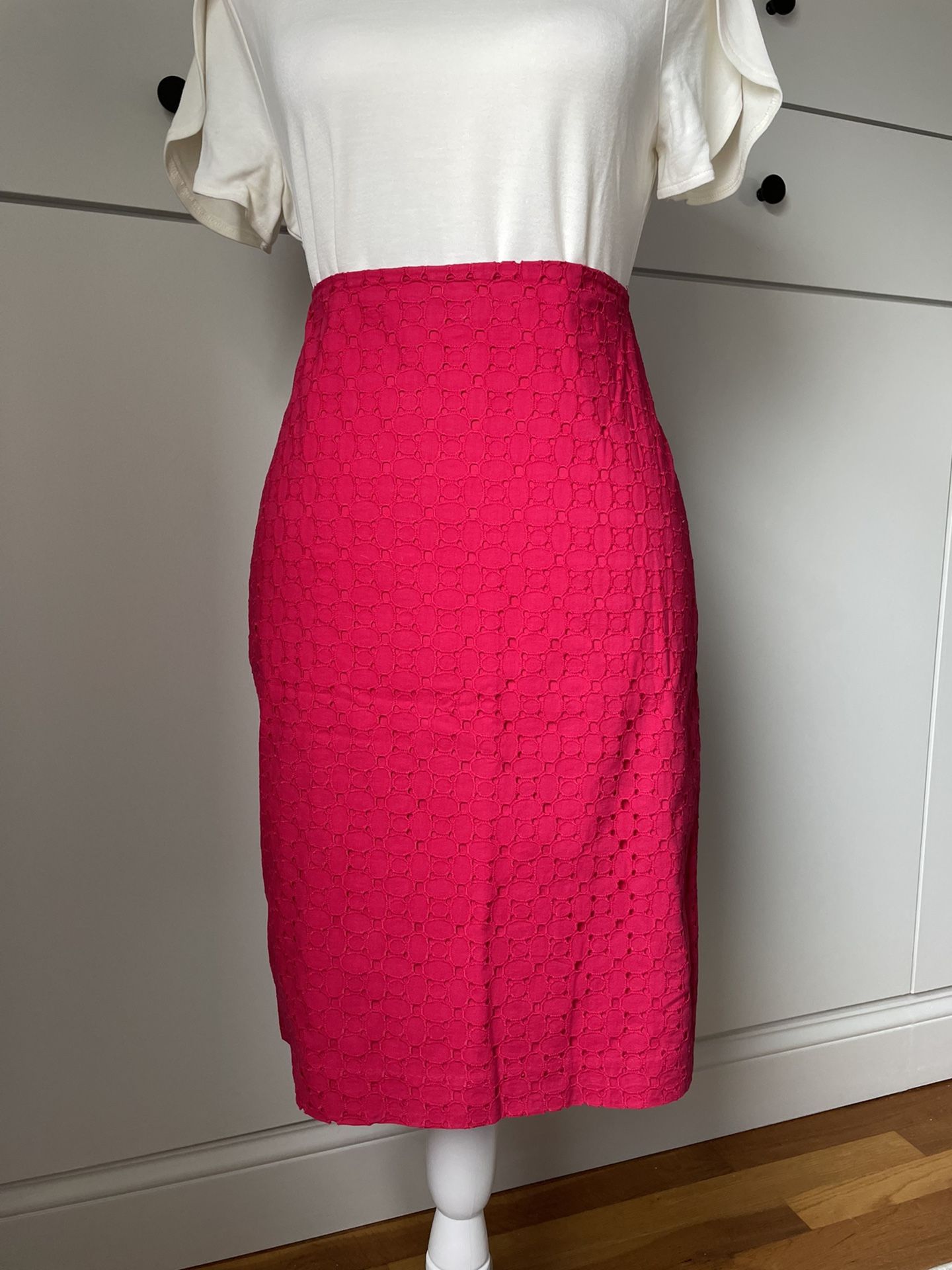 New York & Company Pink Pencil Skirt Size 0