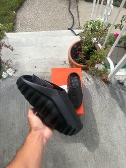 Nike Mind 001 Triple Black