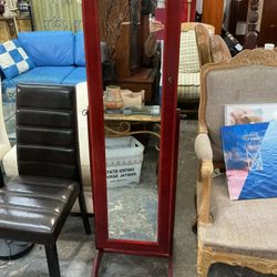 Mirror With Storage Case