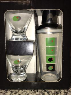 Martini Cocktail Set Brand-new!!!