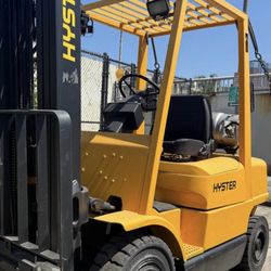 Forklift 5000 lb pneumatic tire 90 days warranty 