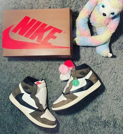 Travis Scott Jordan 1 Mocha