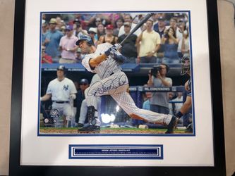Derek Jeter 3000th Hit Swing