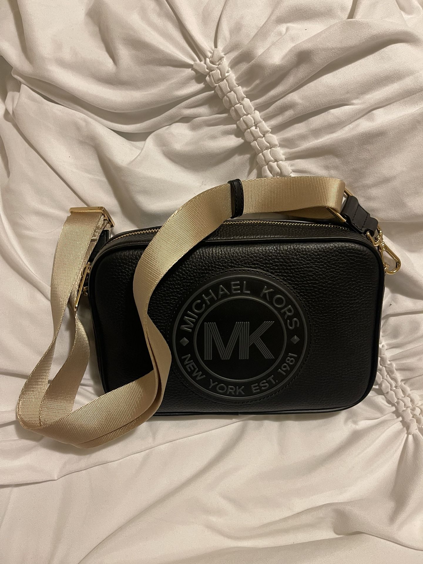 MICHAEL KORS CROSSBODY