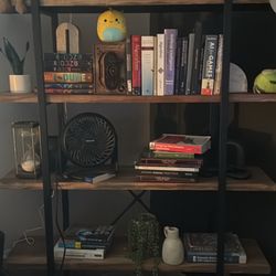Bookshelf 