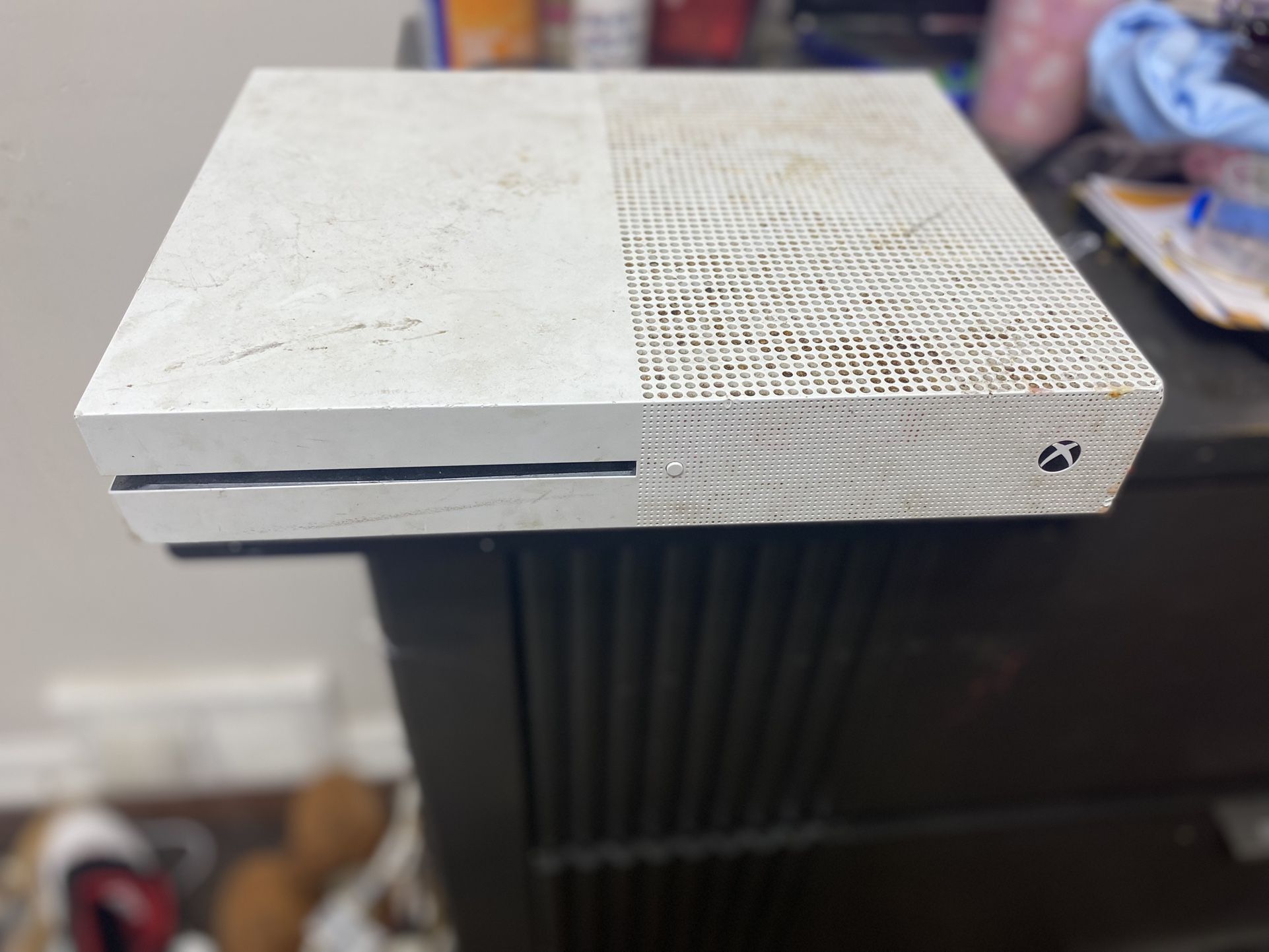Xbox One S