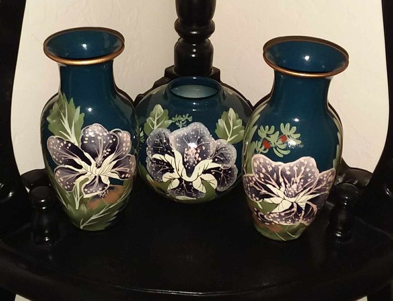 X3 VINTAGE HAND PAINTED PORCELAIN TEAL BLUE WHITE FLORAL FLOWER ASIAN ORIENTAL TRI-EVER CHINESE FLOWER VASE GING