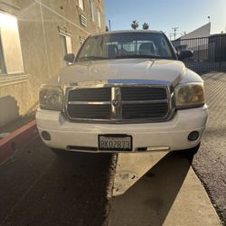 2006 Dodge Dakota