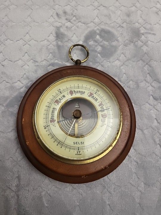 German 'Selsi ' Wall Hanging Barometer MCM 50's Vintage (X)