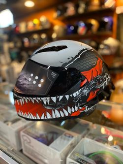 Venom dot motorcycle helmet new $180