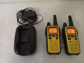 Midland walkie talkie set