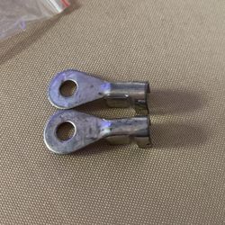 22-18 AWG Non-Insulated #4-6 Stud Ring Terminal - Butted Seam