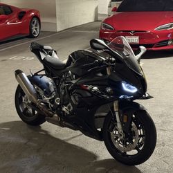2023 BMW S1000RR