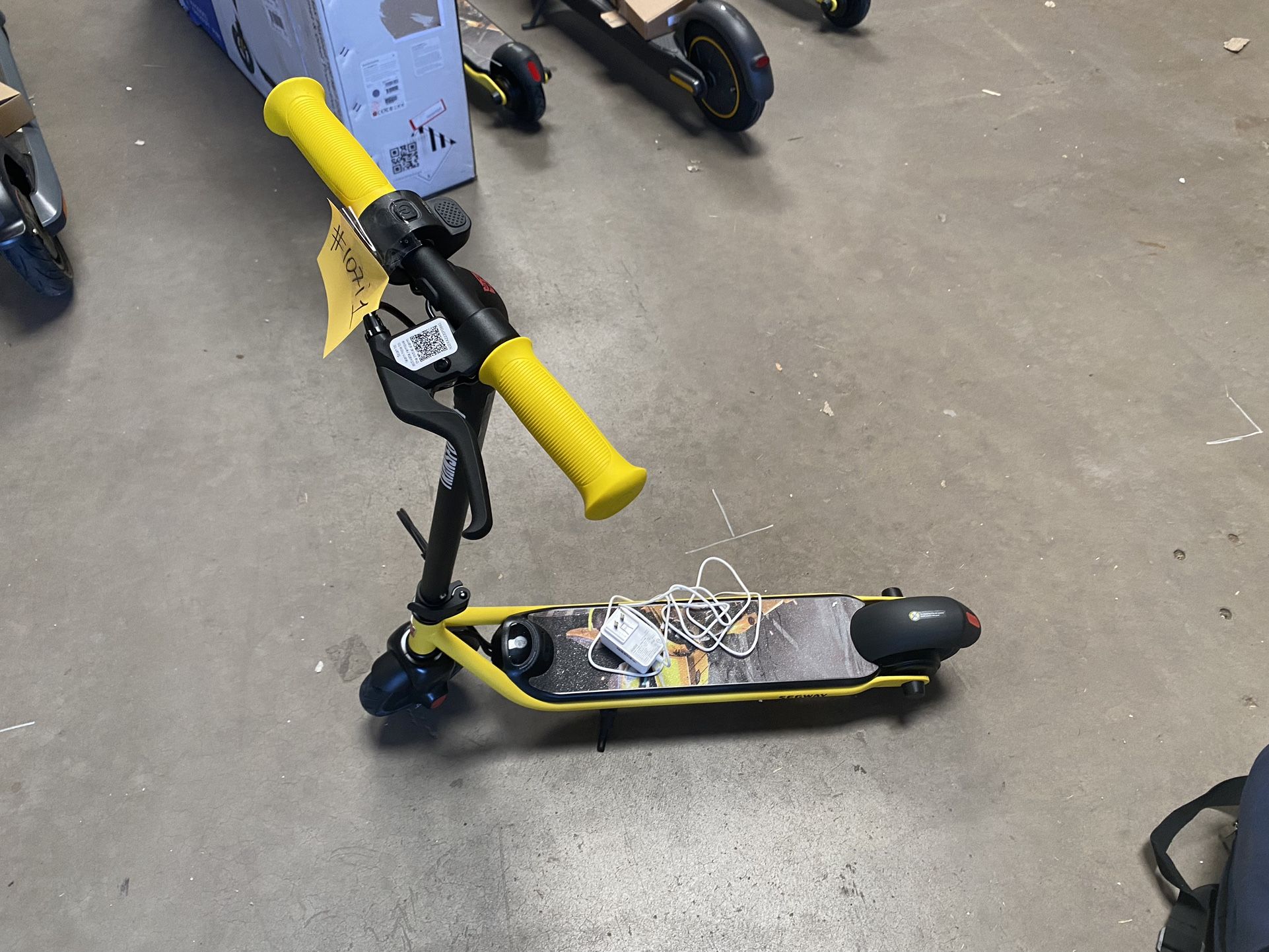 #107i1 - Segway Transformer C8 Kids Electric KickScooter Bumblebee Limited Edition-180W Motor, Electric Scooter for Kids 6.2 Miles Range & 10 MPH, E C