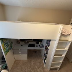 Kids bunk bed