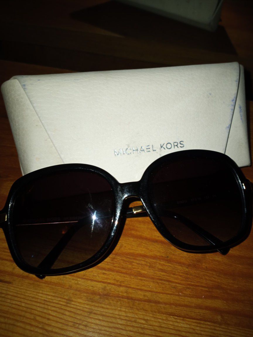 Ladies Michael Kors sunglasses and case