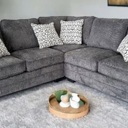 $40 Down, Delivery Too