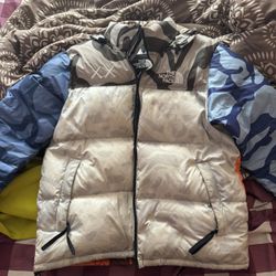 Kaws X NorthFace Puffer 
