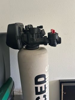 Working water softener system CEO series-Advanced water system excellent condition