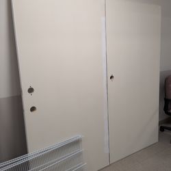 Free solid doors