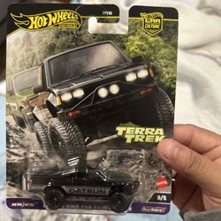 2024 Hot Wheels Car Culture "Terra Trek" Datsun King Cab 0/5 Chase 