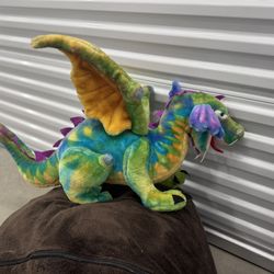 Large dragon Stuffy